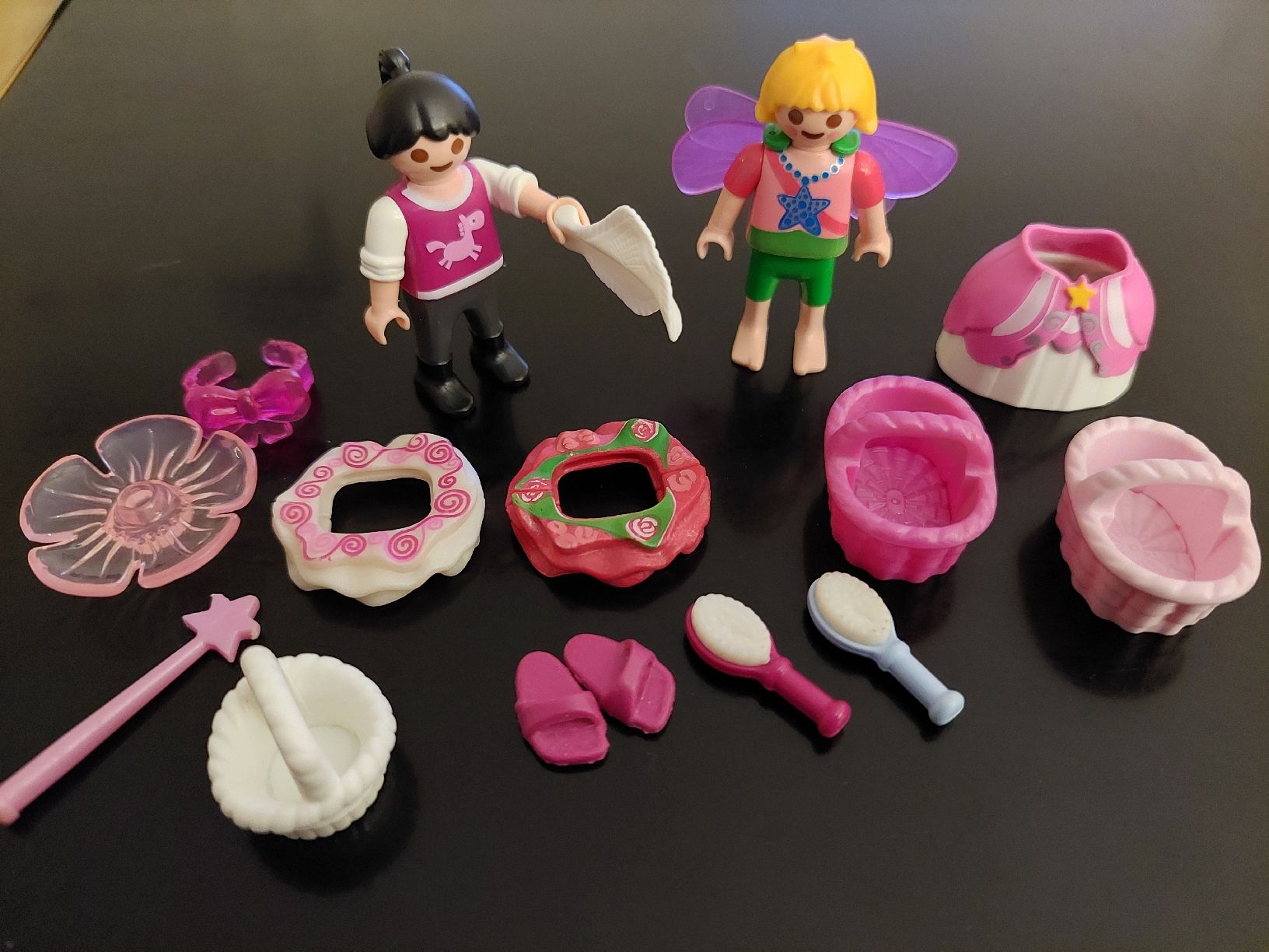 Spielzeuge: Playmobil Mädchen mit Zubehör – Gebraucht aus Zetzwil von lanst08