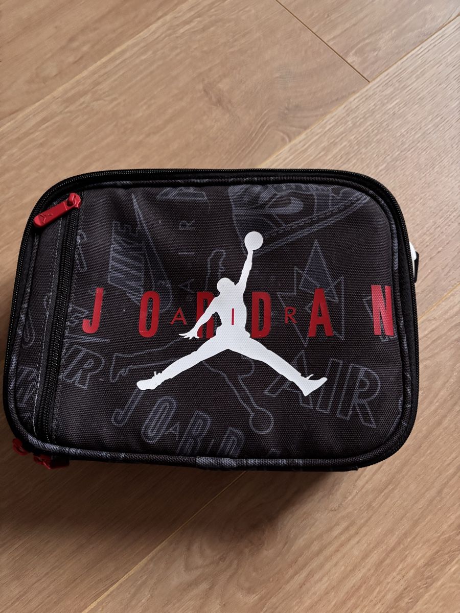 Kosmetikkoffer: Jordan Kulturtasche schwarz  – Gebraucht aus Weisslingen von Yuna123