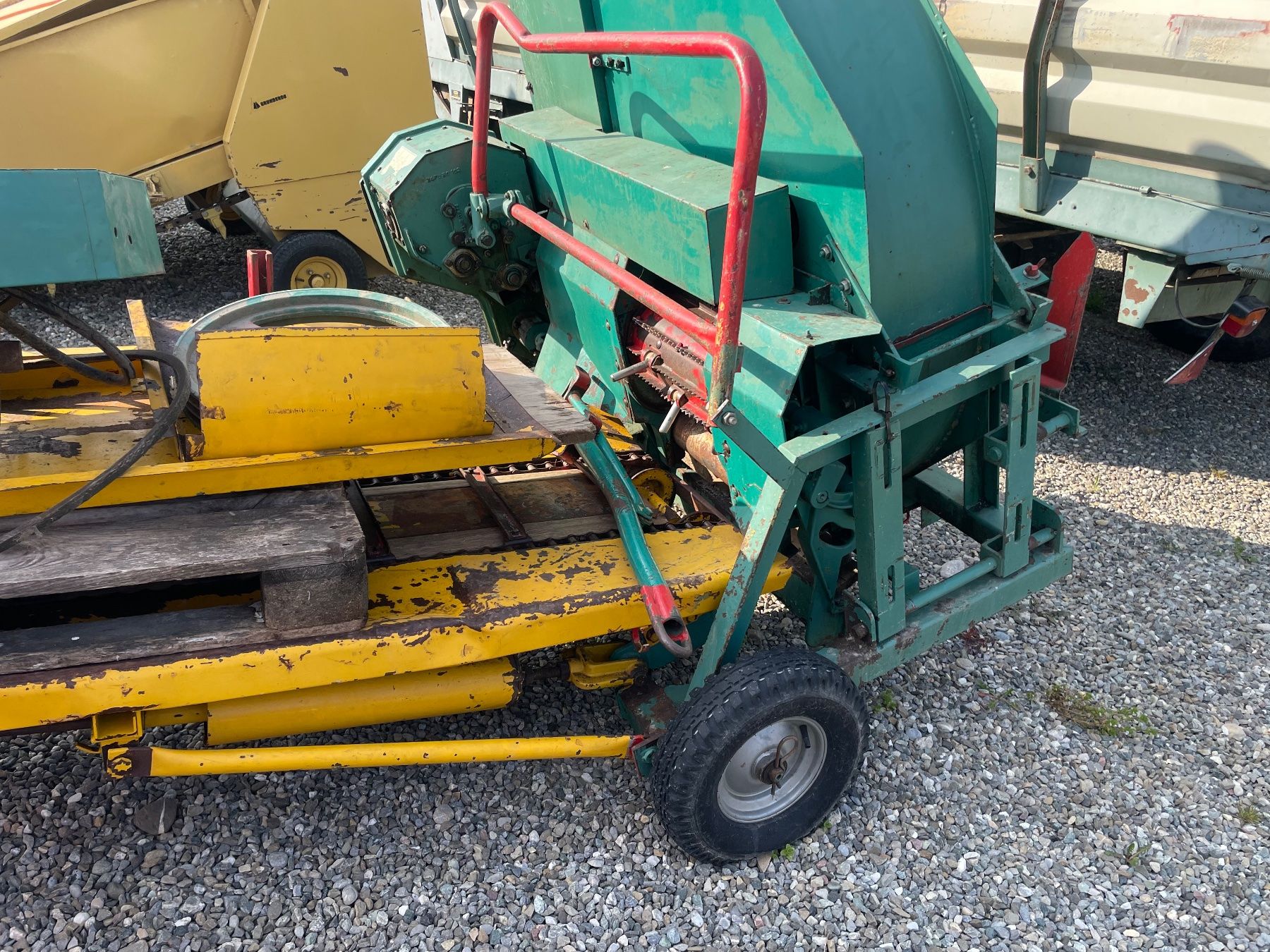 Déchiqueteuse: Silohäcksler / Standhäcksler Botsch IBR33 – D'occasion à Neuwilen par muehlethaler-technik 3