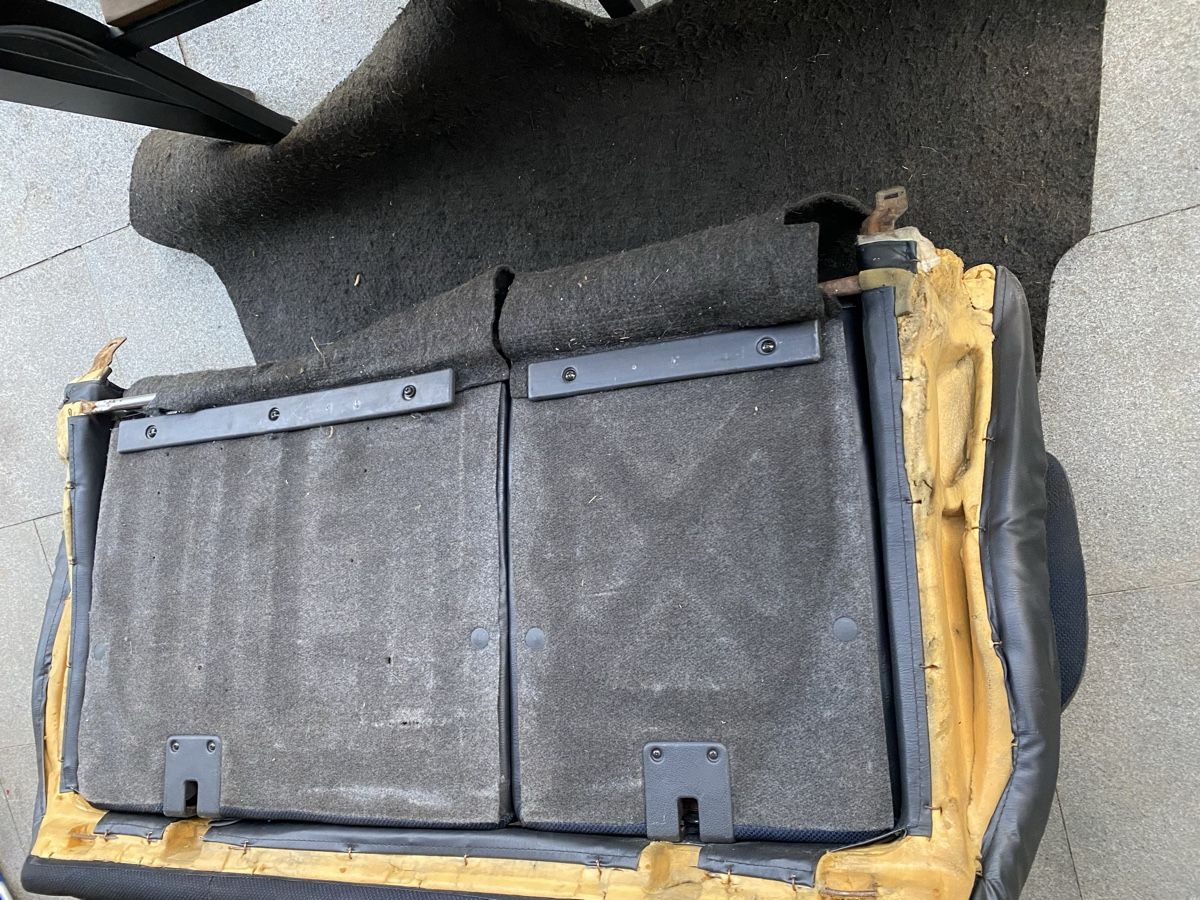 Tutti pezzi di ricambio auto: Subaru Impreza Gt Rückbank – Usato da Rengg venduto da ili_y8wq 1