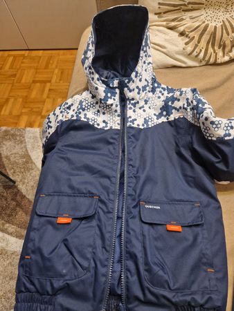 Quechua Übergangsjacke Gr.122