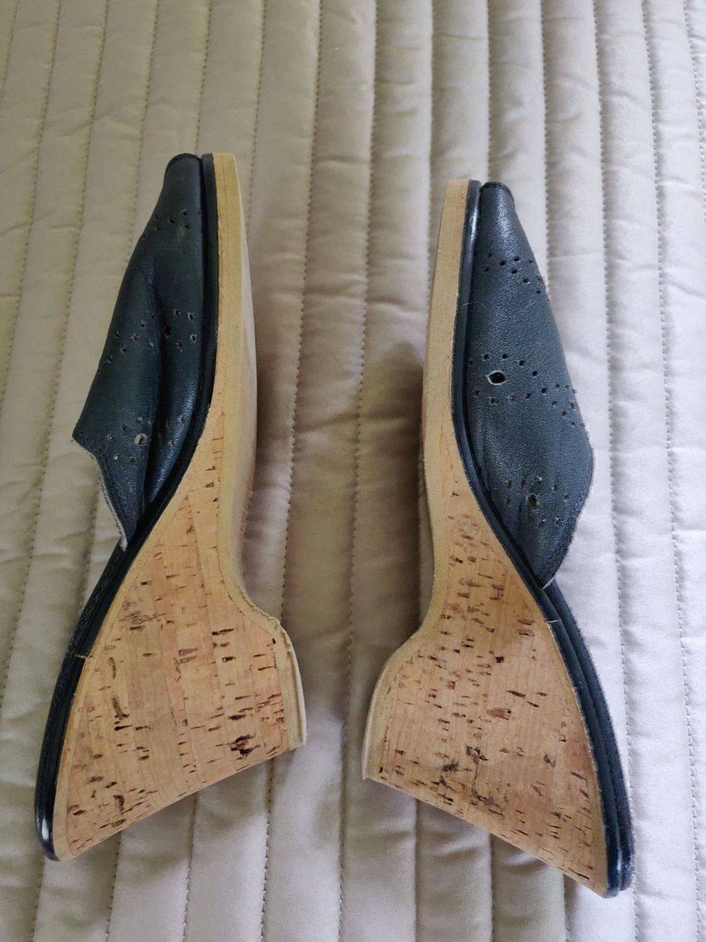 Scarpe da donna: Damen Leder Sandalen – Usato da Schwyz venduto da Francesca54 1