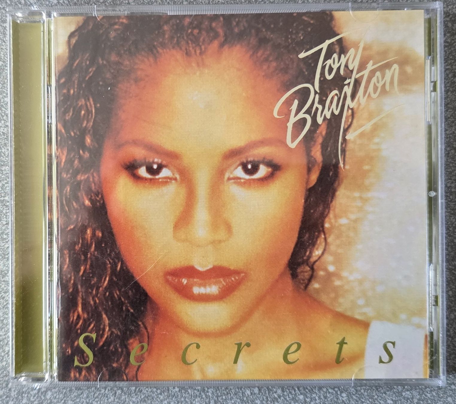 CDs: Music CD - Tony Braxton - Secrets – D'occasion à Oetwil am See par fineli2