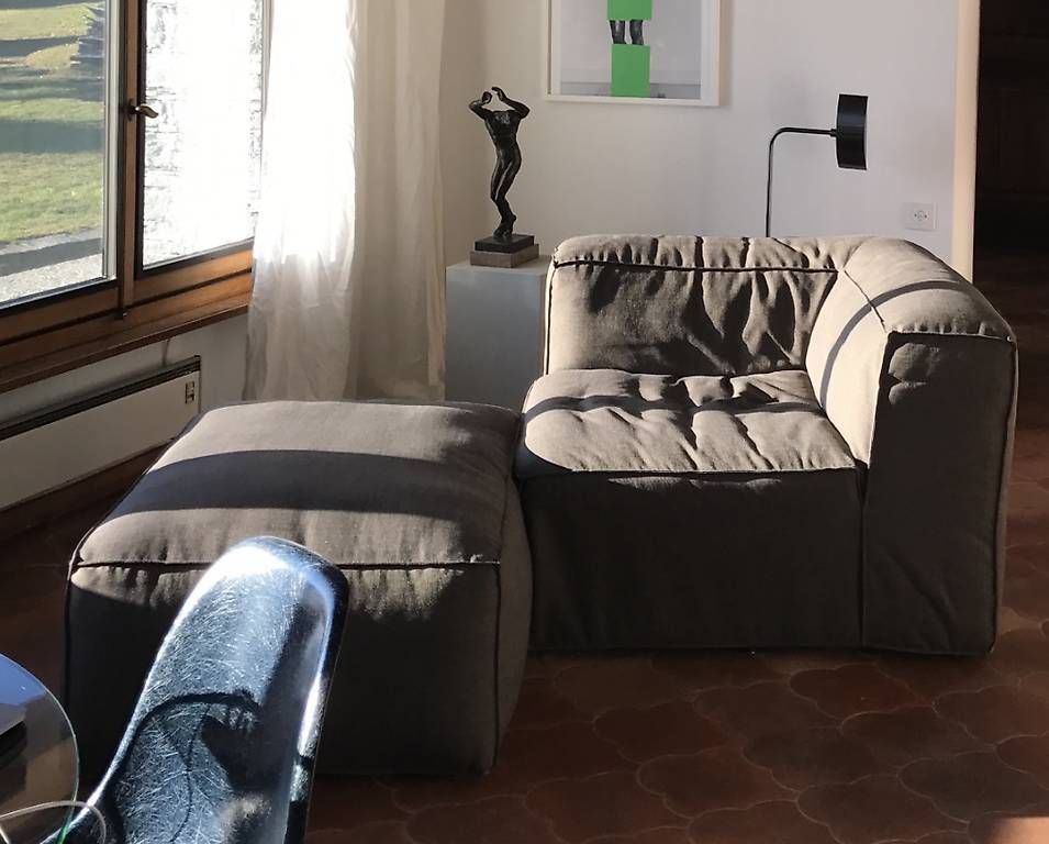 Divani: Divano ad angolo lounge – Usato da Winterthur venduto da TheArtAffair 1