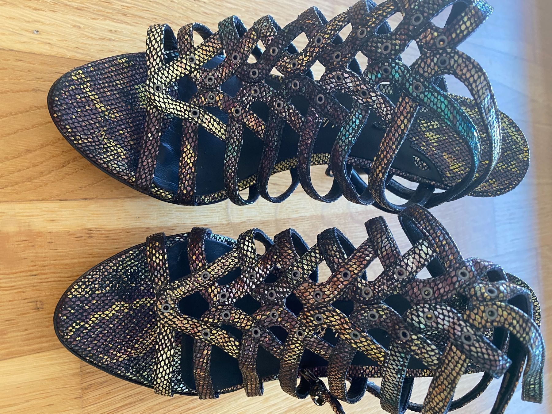 Damenschuhe: Ungetragene Lele Pyp Sandalen – Neu und originalverpackt aus Schmiedrued von visagistinalisha 2