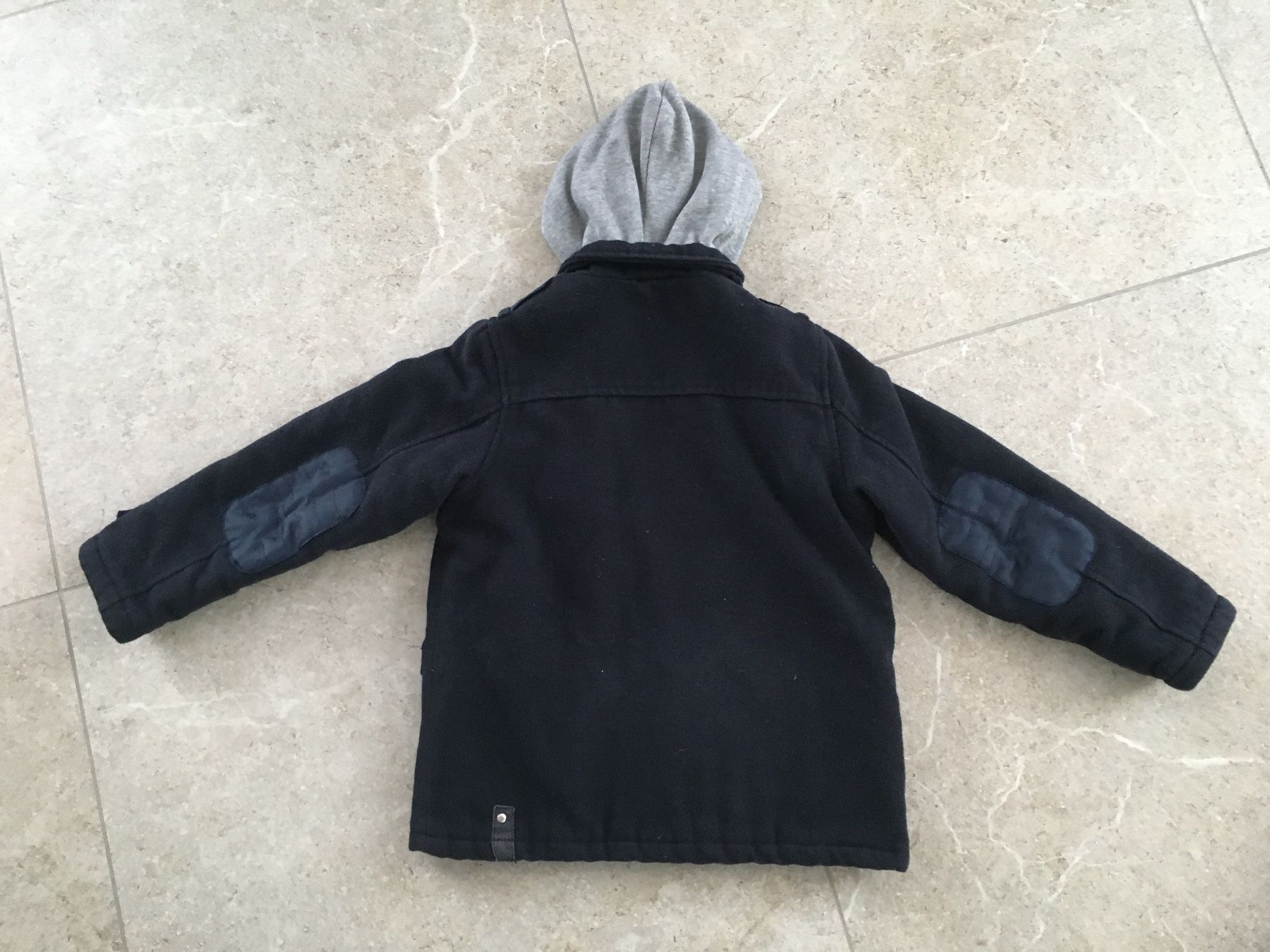 Giacche & Cappotti: Coole Woll Winterjacke Gr. 128 – Usato da Gächlingen venduto da Tara_devi 4