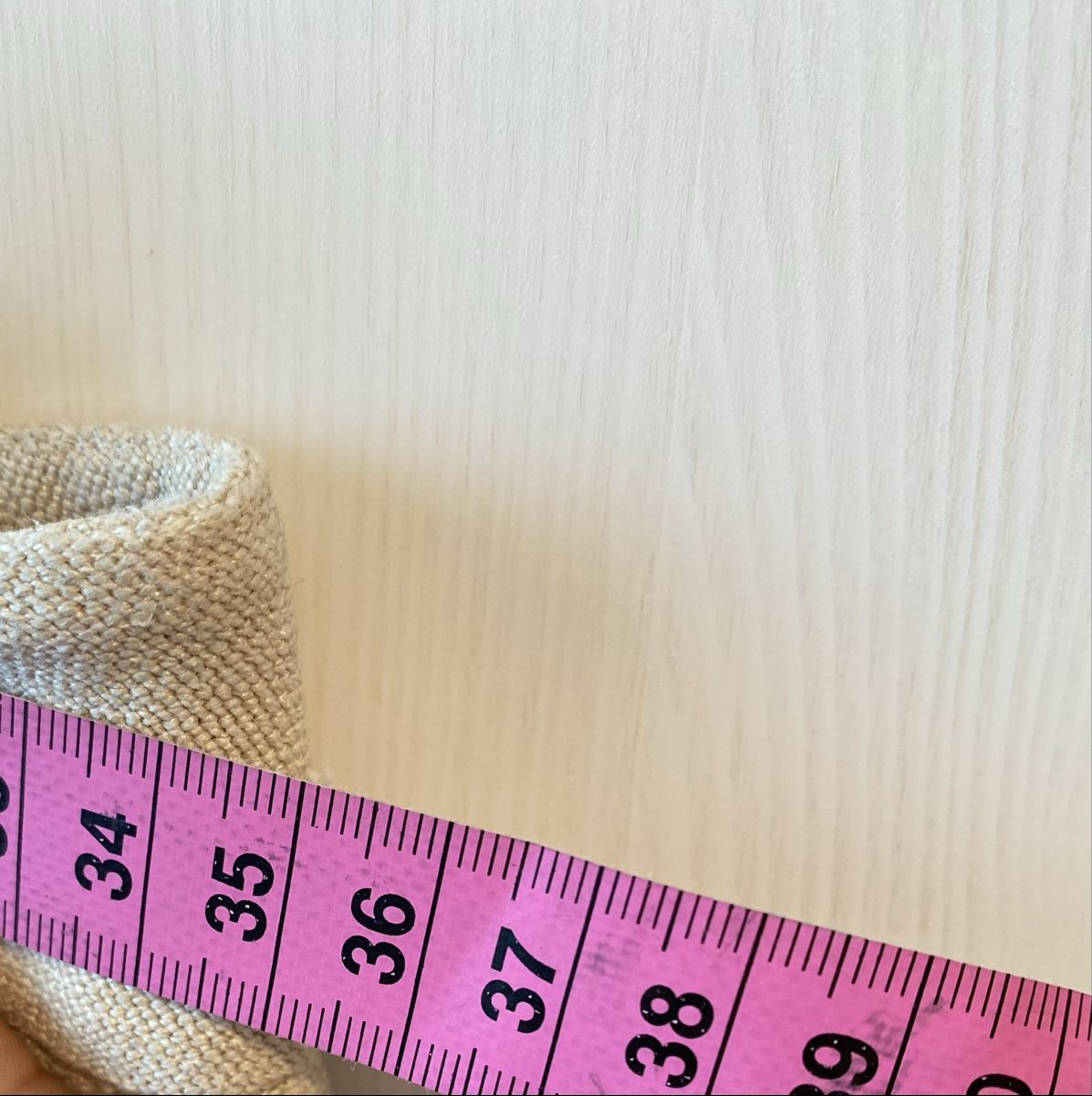Pantaloni: ANNA MOLINARI Silk – Usato da zürich venduto da venezi 2