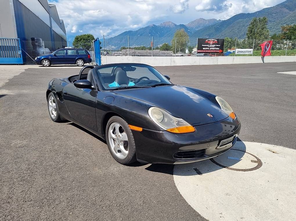Automobili: Porsche Boxster 2.7 – Usato da Cadenazzo venduto da LuismacchineSagl 1