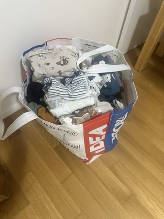 Kleiderpaket Baby Kleider Grösse 80/86 guter Zustand