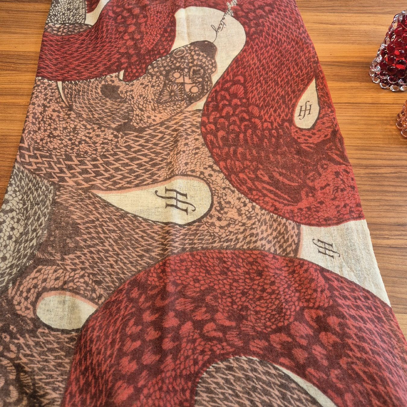 Foulard & Sciarpe: Kaschmirtuch Friendly Hunting – Usato da Meggen venduto da darcy10
