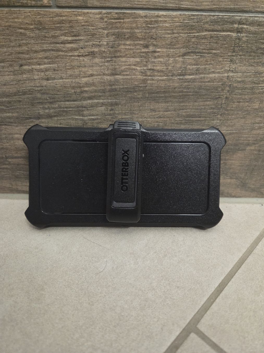 OtterBox Cover & Protezioni schermo: Robustes iPhone 15  Pro Max Outdoor-Case – Nuovo (secondo la descrizione) da Schlierbach venduto da smeralda1313 5