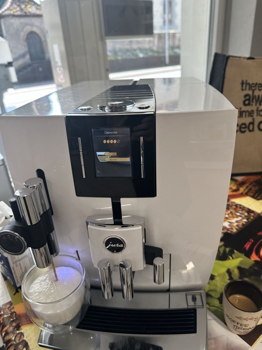 Jura Macchine per caffè & Macchine per espresso: JURA J600 – Usato da Gränichen venduto da Luma.KaffeeMaschinen 3
