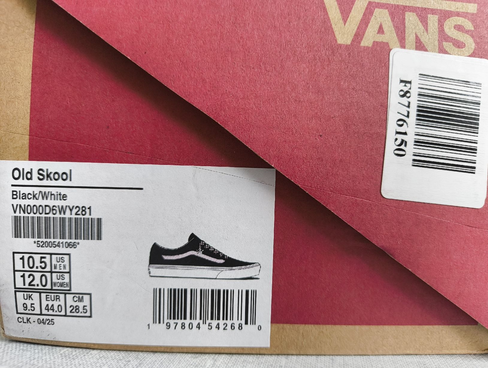 Vans Chaussures hommes: Vans Old Skool,  Grösse 44 neu mit Box – Neuf avec emballage d'origine à Uitikon Waldegg par PJLS1 4