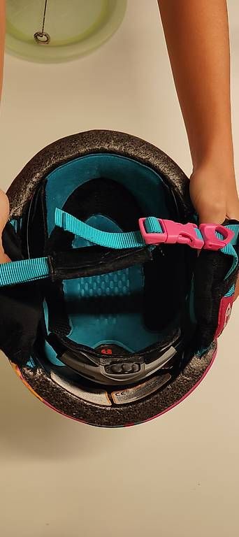 Caschi: Skihelm Giro, 6 - 10 Jahe – Usato da Windisch venduto da Dan.Win 1