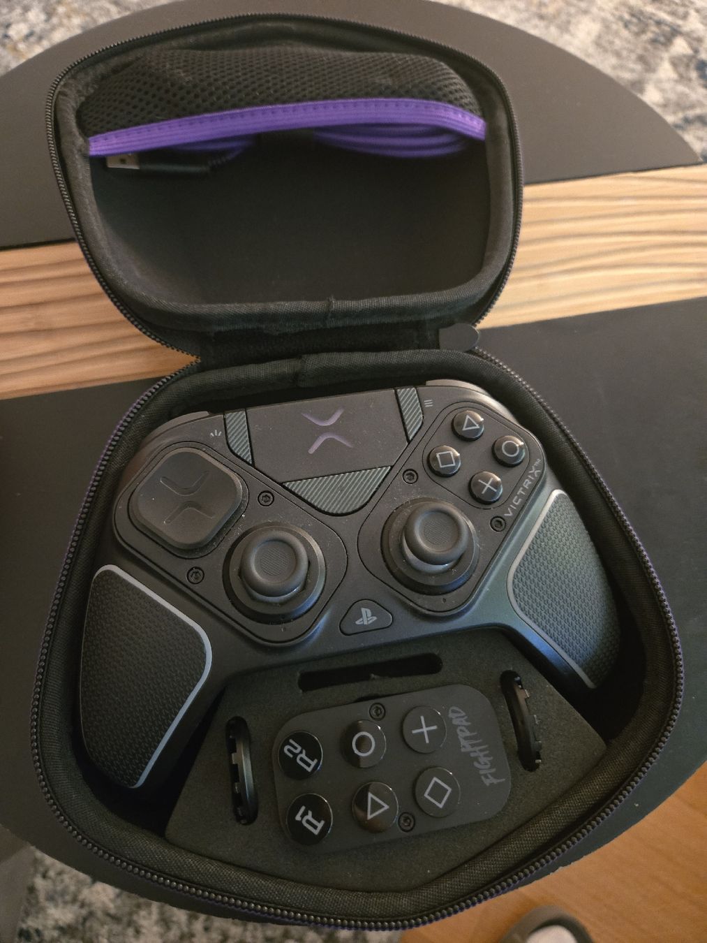 Sony Controller: Victrix Pro BFG Controller  – Nuovo (secondo la descrizione) da Felsberg venduto da matzasm 1