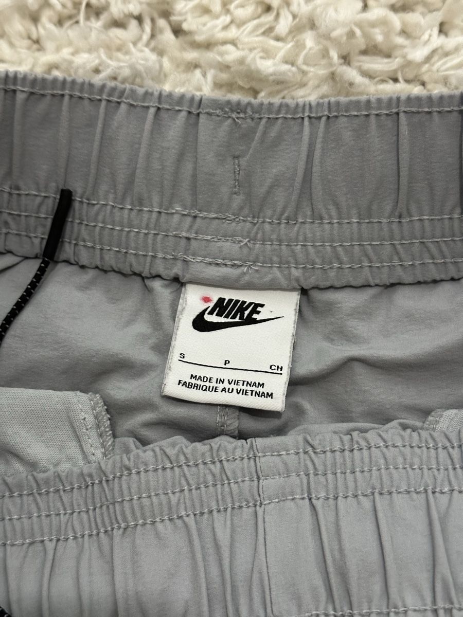 Nike Pantaloni: Nike Hose Gr.S – Usato da Bern venduto da BrandVilla 7