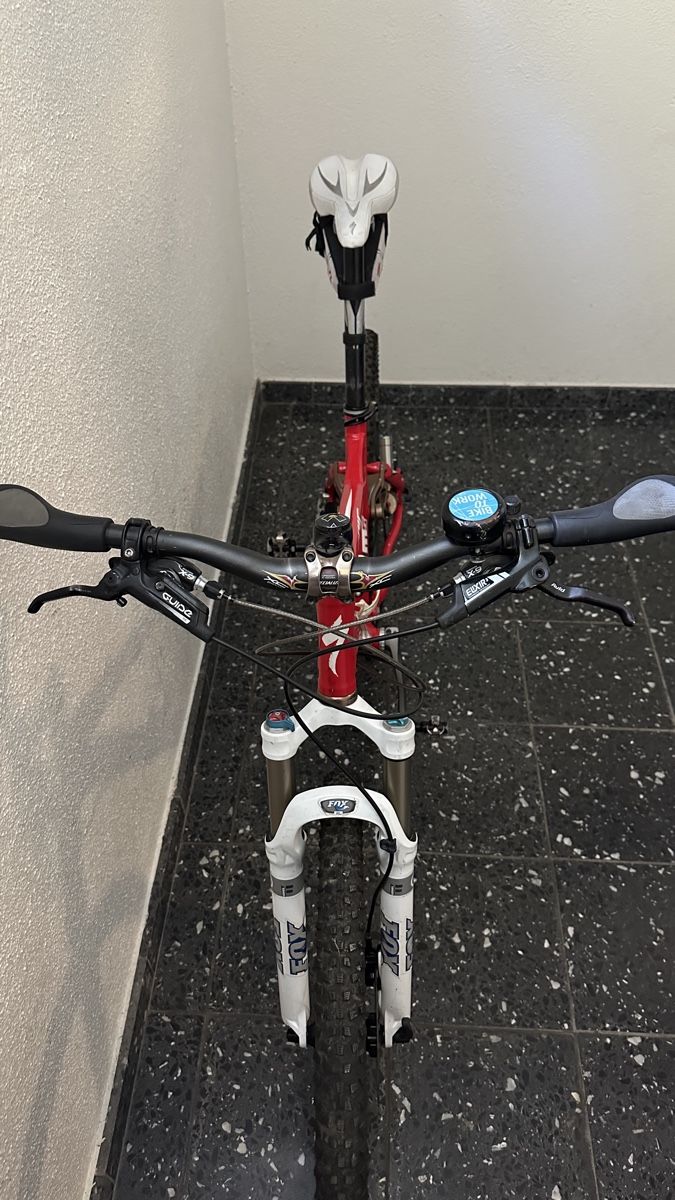 Specialized Biciclette: Specialized Epic Fully Mountainbike – Usato da Zürich venduto da Yvesna 5