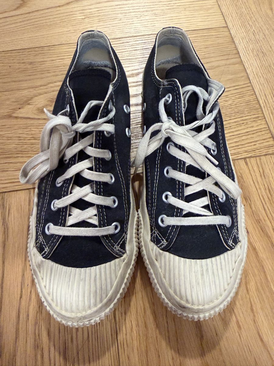 Chaussures femmes: PRAS Shellcap Low – Schwarz  – D'occasion à embrach par jhh_2ty6