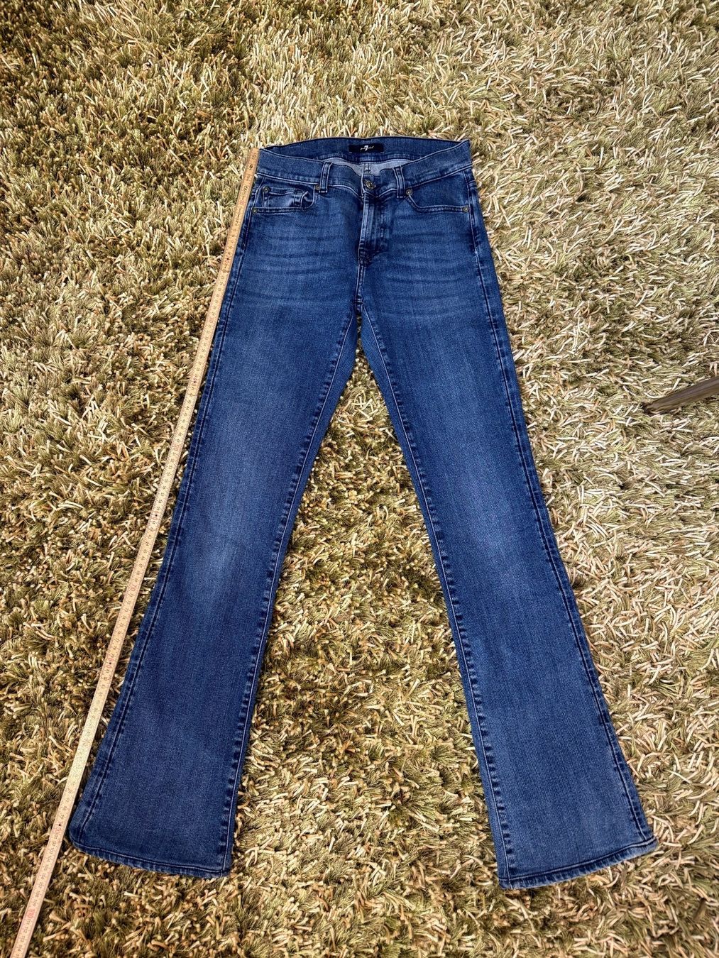 Mankind Jeans: 7 For All Mankind Damenjeans, Gr. 26 – Usato da Schlierbach venduto da gnatcatcher