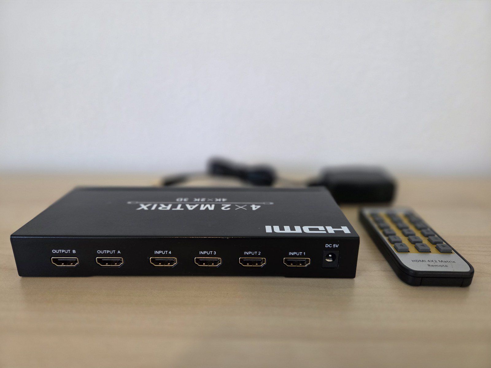 Heimkino: Matrice HDMI 4x2 WINGONEER 4 entrées 2 sorties + télécommand – Gebraucht aus Fribourg von guilhem63 2