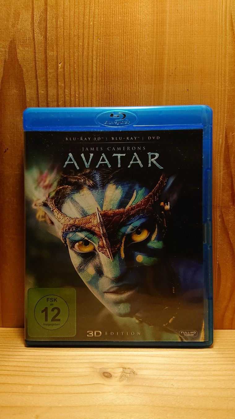 Alle DVDs: AVATAR in 2D und 3D Blu-Ray – Gebraucht aus Wilderswil von Exebub