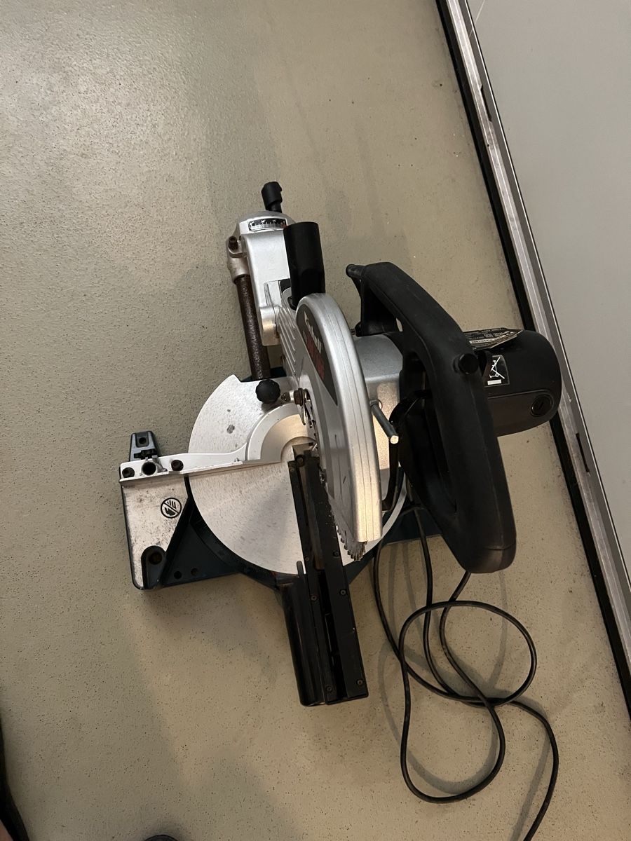 Einhell Sägen: Einhell Gehrungssäge 300/1 – Gebraucht aus Tobel von honda955 2