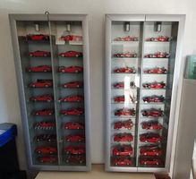 Ferrari Modellauto-Sammlung 1:18