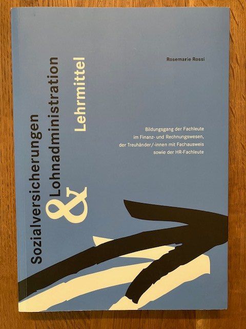 Libri: Sozialversicherungen & Lohnadministration - Lehrmittel – Usato da Rotkreuz venduto da Karineli