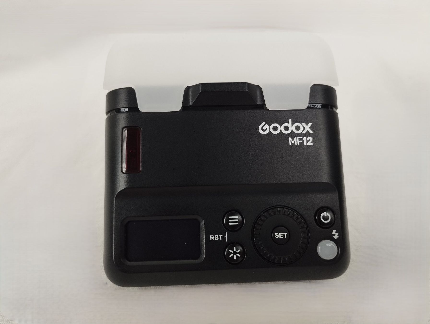 Godox Blitze: GODOX MF12 Blitzgerät – Gebraucht aus Schübelbach von Restwert_Schubelbach 3
