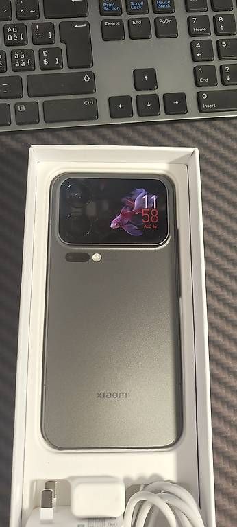 Telefoni cellulari / Smartphones: Xiaomi 17 Pro Max – Usato da Villeneuve VD venduto da Troubadour