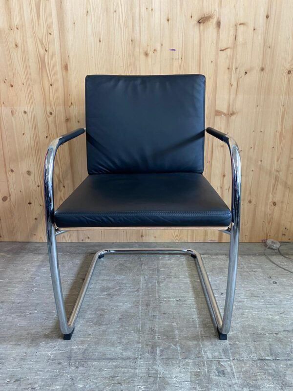 Thonet Sedie: Thonet S60 Freischwinger – Usato da St. Gallen venduto da MSMoebelhandel