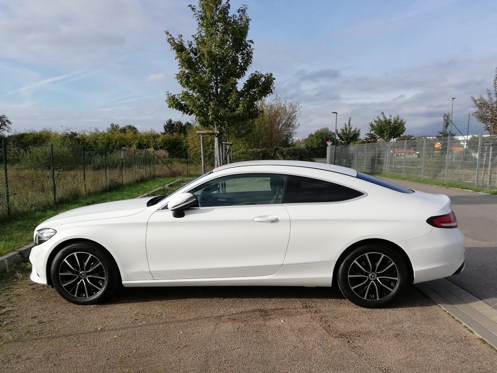 Mercedes Benz C180 Coupé - 1.6 cc - 115 kW (156 CV)