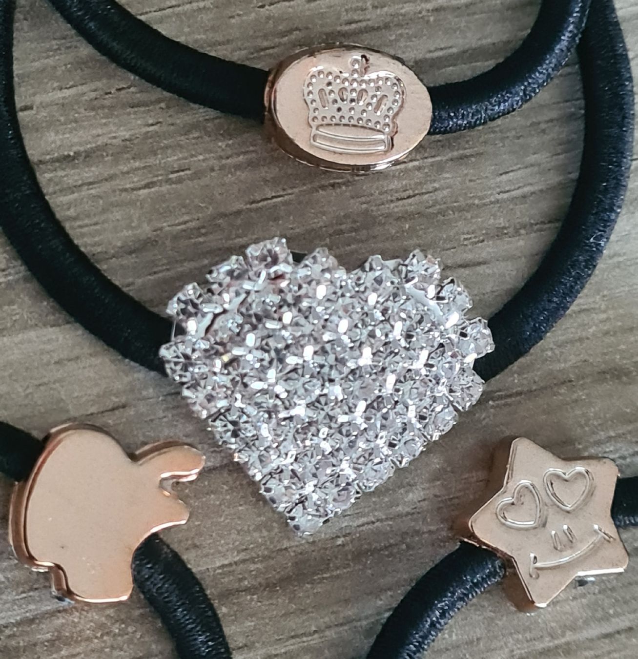 Disney Accessori per capelli: ORIGINAL"Disney" Princesse/Cheveux/bracelets(env1fr) – Nuovo e nell'imballaggio originale da Etoy venduto da MyStyleMyMode 1