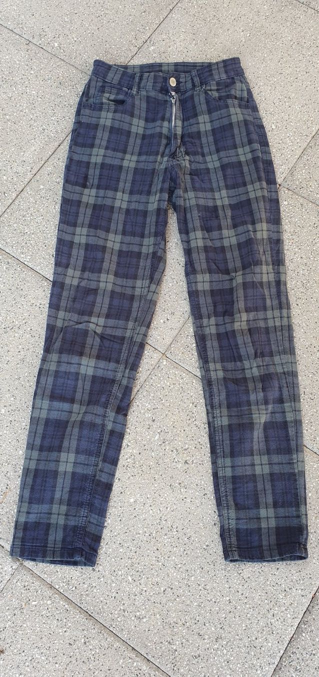 Pantaloni: Pantalon femme S – Usato da Moutier venduto da mar_7nrw