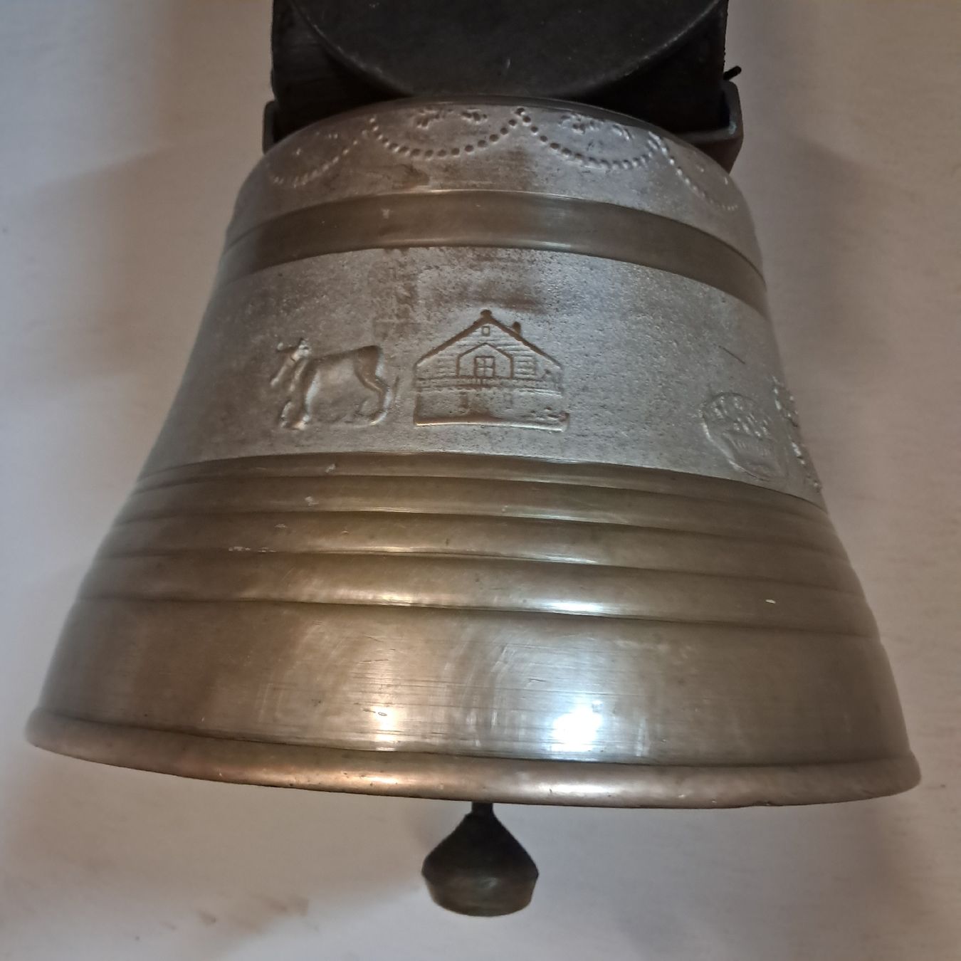 Glocken & Treicheln: GUTE ALBERTANO LA SARRA GLOCKE  – Gebraucht aus Murten von SHETHOF 1