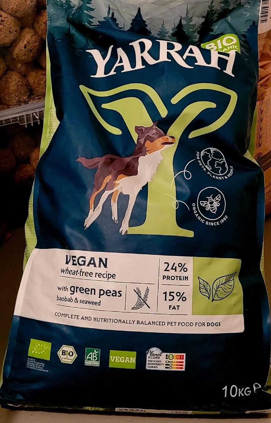 Nourriture: YARRAH Hundefutter Vegan 10kg  – Neuf avec emballage d'origine à Kappel SO par Matschi86