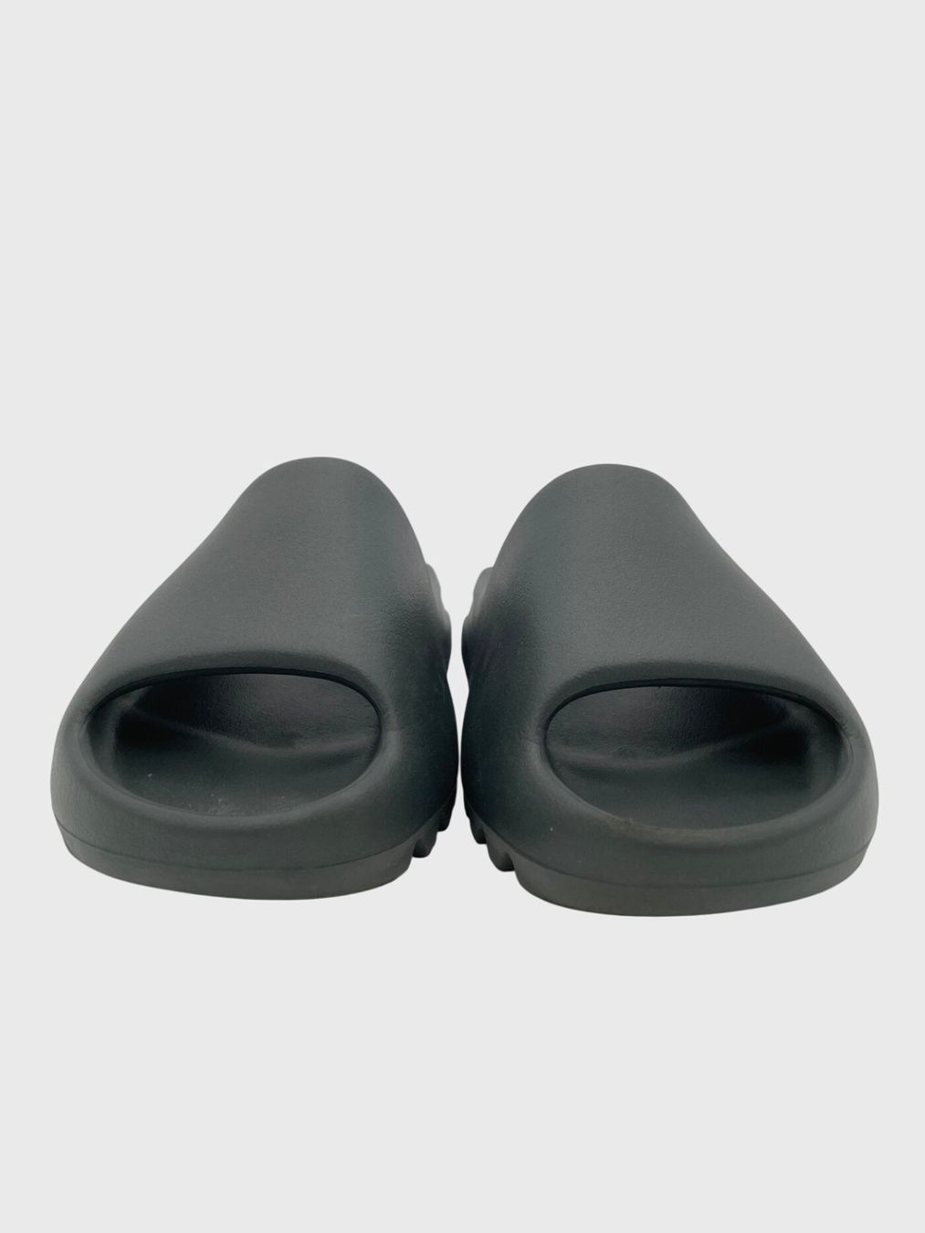 Adidas Damenschuhe: Adidas Yeezy Slide Onyx Mule EU 35 Grau – Neu (gemäss Beschreibung) aus Zürich von shoe_shop 5