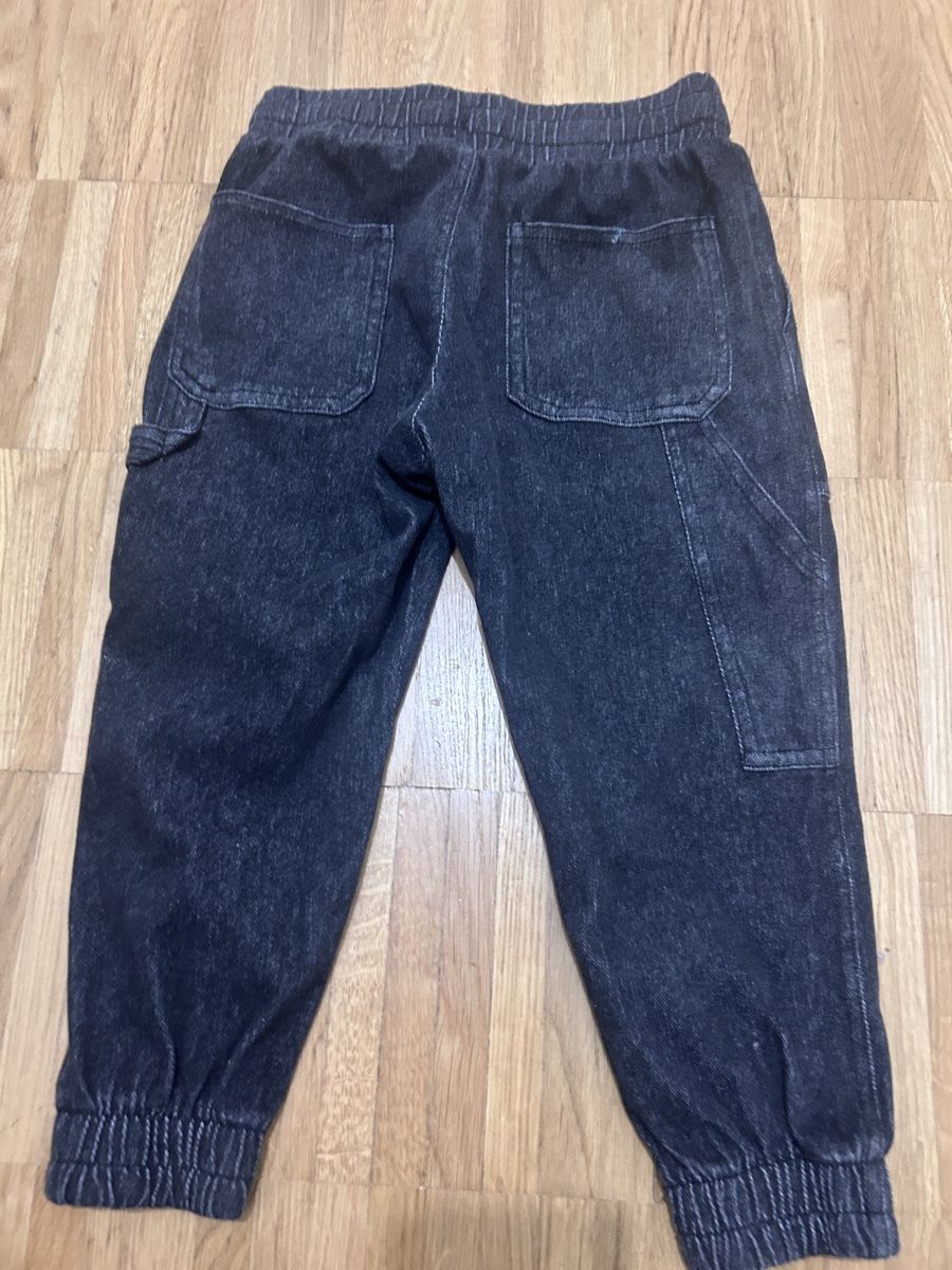 H&M Lotti & Set di vestiti: Kinder Set, Jeans+ Pullover Grösse 98/104, – Usato da St. Gallen venduto da oli_ryy9 3