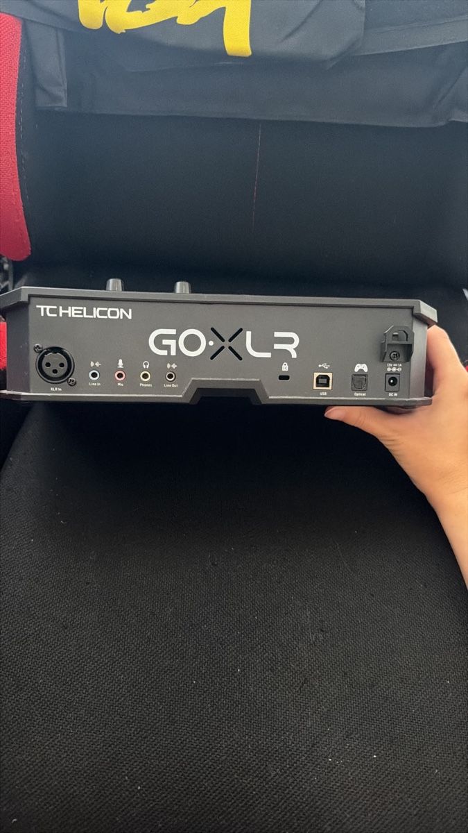 TC Helicon Console di mixaggio: GOXLR MISCHPULT – Nuovo (secondo la descrizione) da Basel venduto da ken_g8x7 1