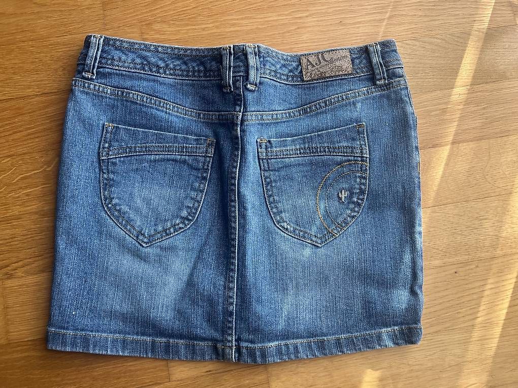 Gonne: Jeansjupe Gr. 34 – Usato da Gebenstorf venduto da pin_67yc 1