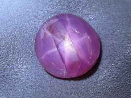 STERN RUBIN  oval   5.01cts  Burma