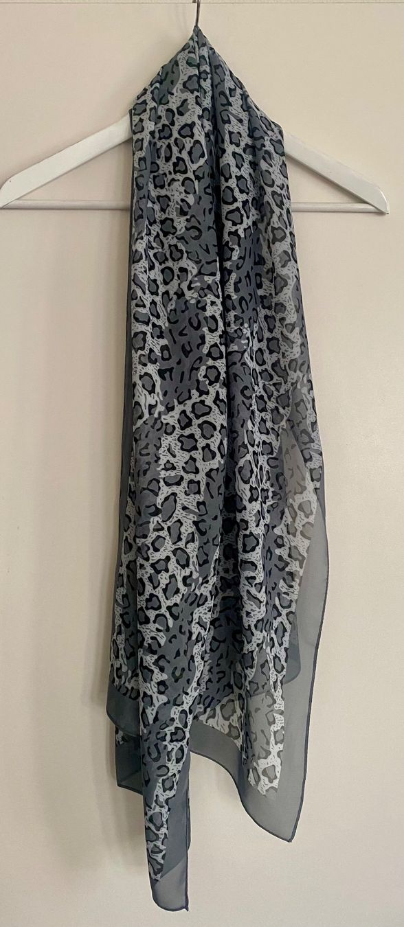 Foulard & Sciarpe: Foulard – Nuovo (secondo la descrizione) da Zürich venduto da Maria2021 1