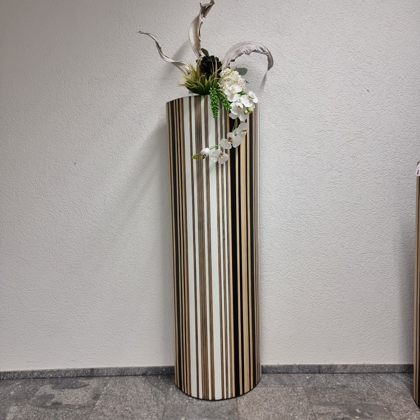 Vasi & Recipienti: exklusive Bodenvase (Yin Yang Vase) – Nuovo (secondo la descrizione) da Wetzikon ZH venduto da Alpari