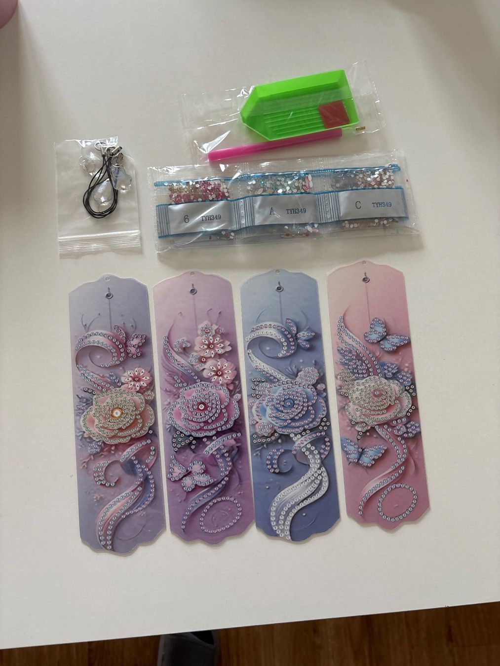 Kit bricolage: Buchzeichen / Diamont Paiting – Nuovo (secondo la descrizione) da Amriswil venduto da SCHLOSSGEISTLI