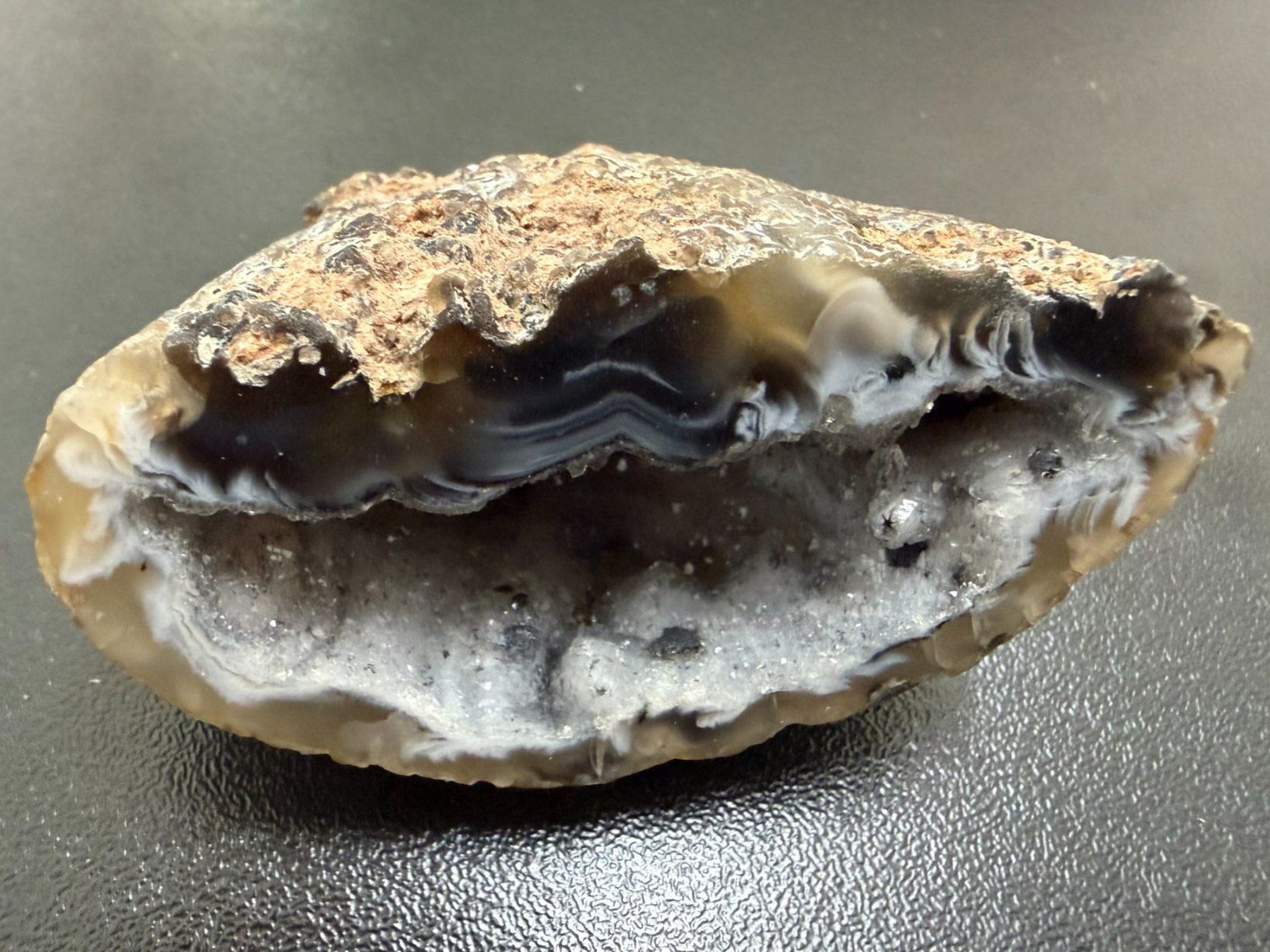 Mineralien & Heilsteine: Achatgeode, Südafrika (2) – Neu (gemäss Beschreibung) aus Muri b. Bern von Gemmes