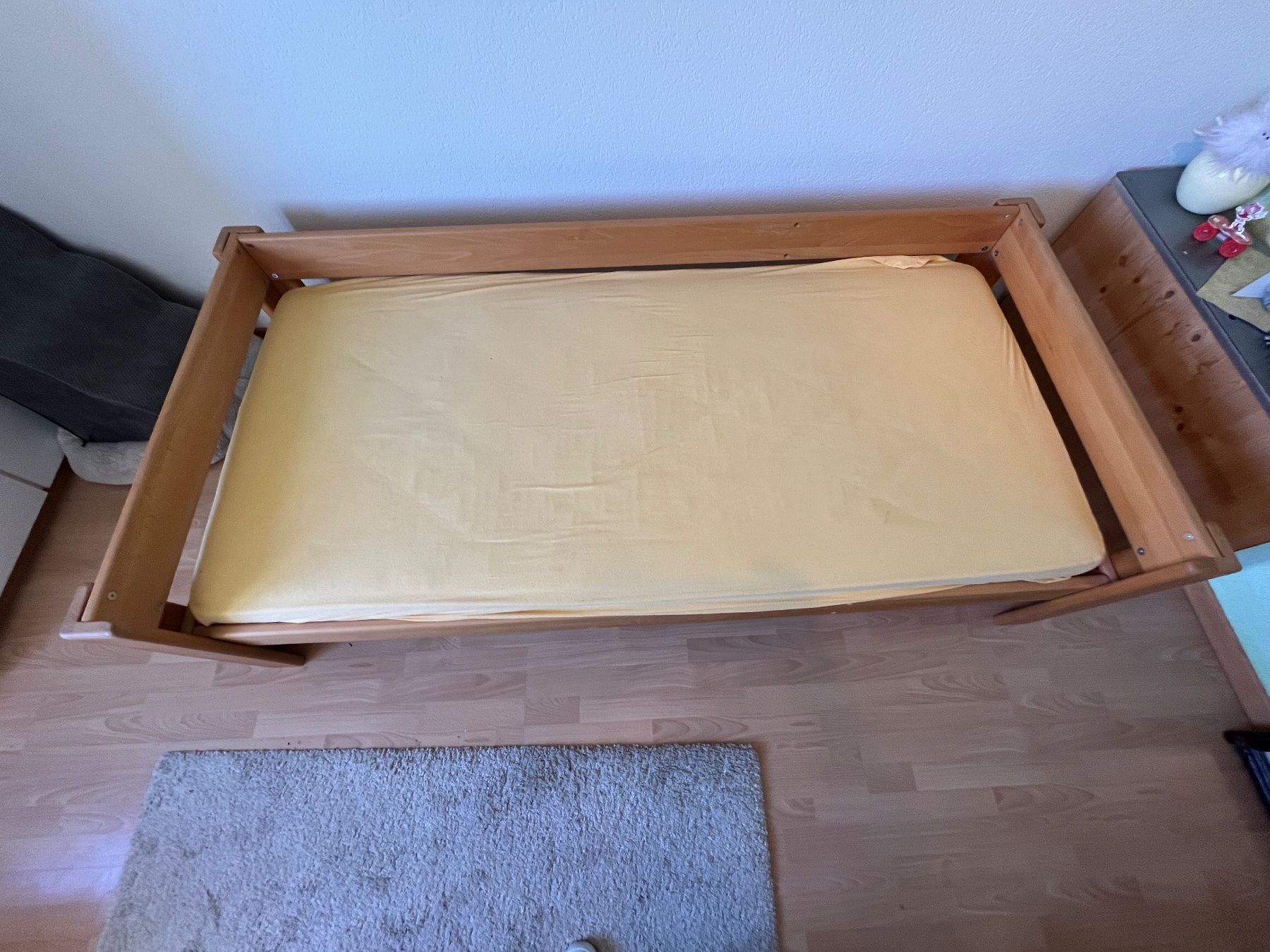 Letti: Bett inkl 2x Matratzen – Usato da Münchenbuchsee venduto da Lucy415 1