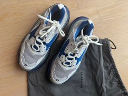 Balenciaga Triple S Sneaker, Gr 37, neu