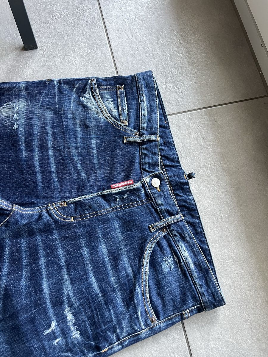 Dsquared2 Jeans: Dsquared2 jeans uomo 52 – D'occasion à Mendrisio par fly_9wzx 1
