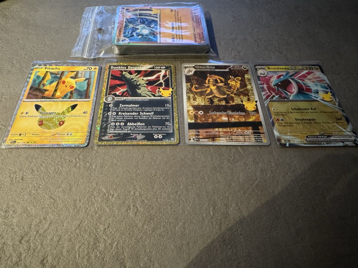 Pokémon Carte collezionabili: Pokemon 30th Anniversary Collection Starterset – Nuovo (secondo la descrizione) da Allschwil venduto da ben_wx2d 1
