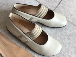Nagelneue LADYSKO (Helvesko) Leder Schuhe NP Fr. 249.—
